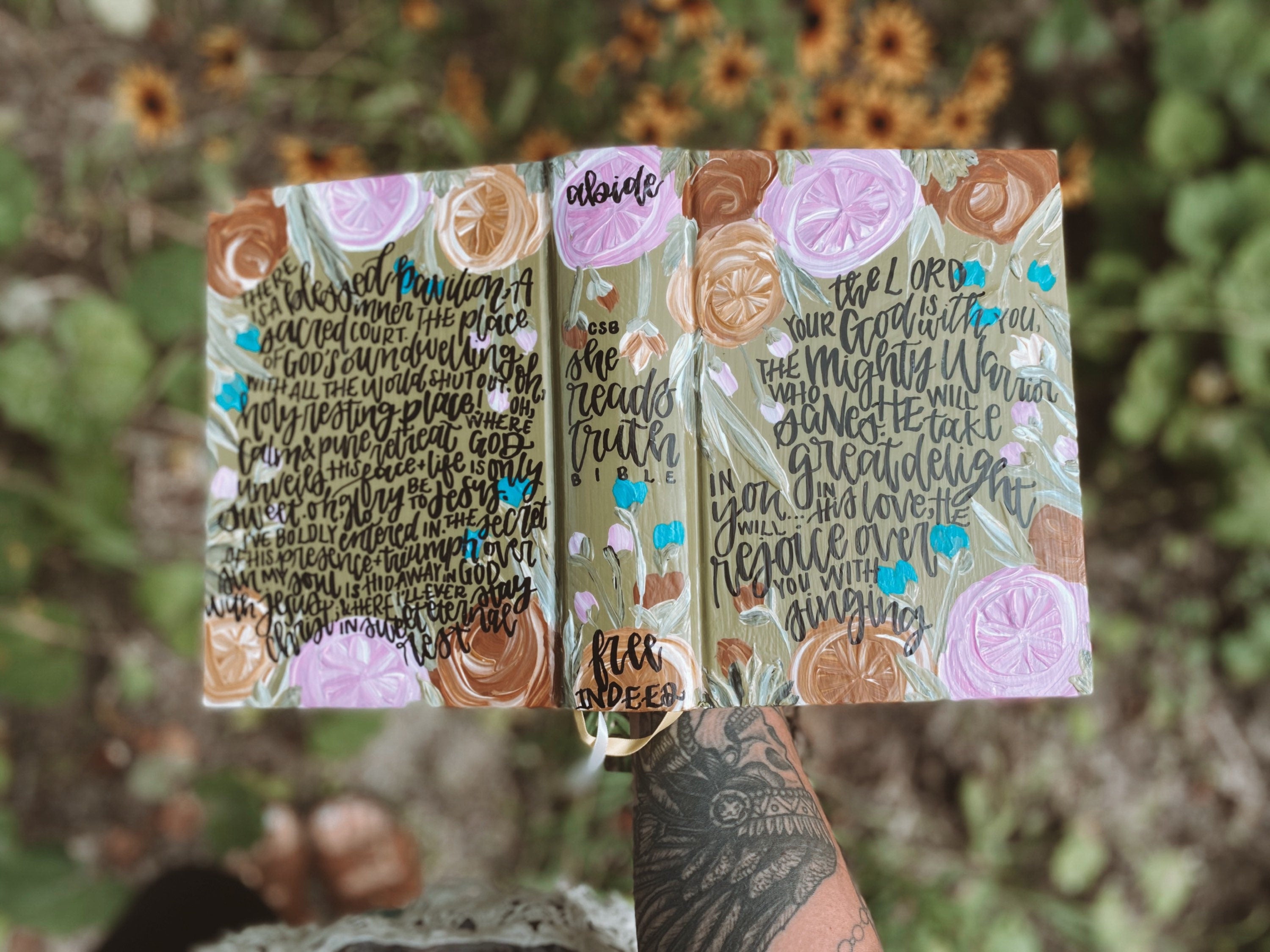 Bible Study Girl Gang on Instagram: Thank you so much for the gift  @shelovesbible & @gomr.pen . The Selah Bible Journal Kit Collection collab  is beautiful! You can get your own kit